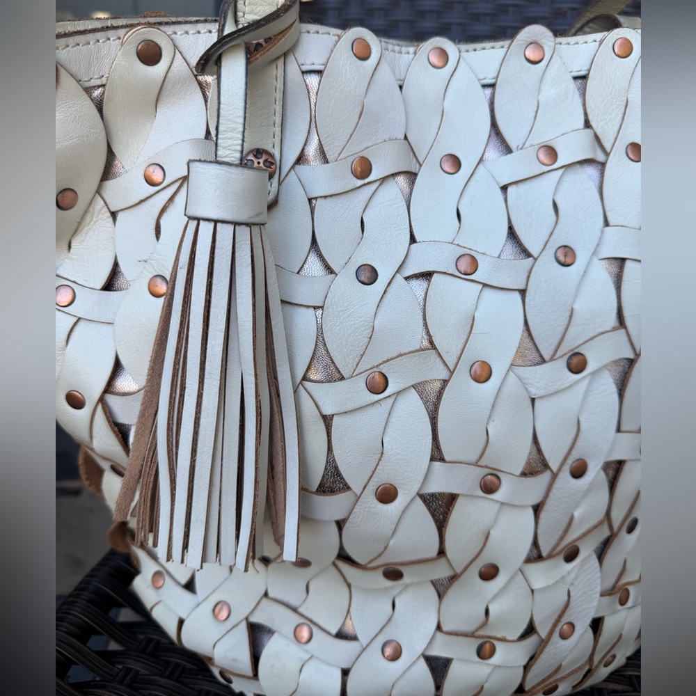 Patricia Nash woven leather tote bag - Picture 6 of 12